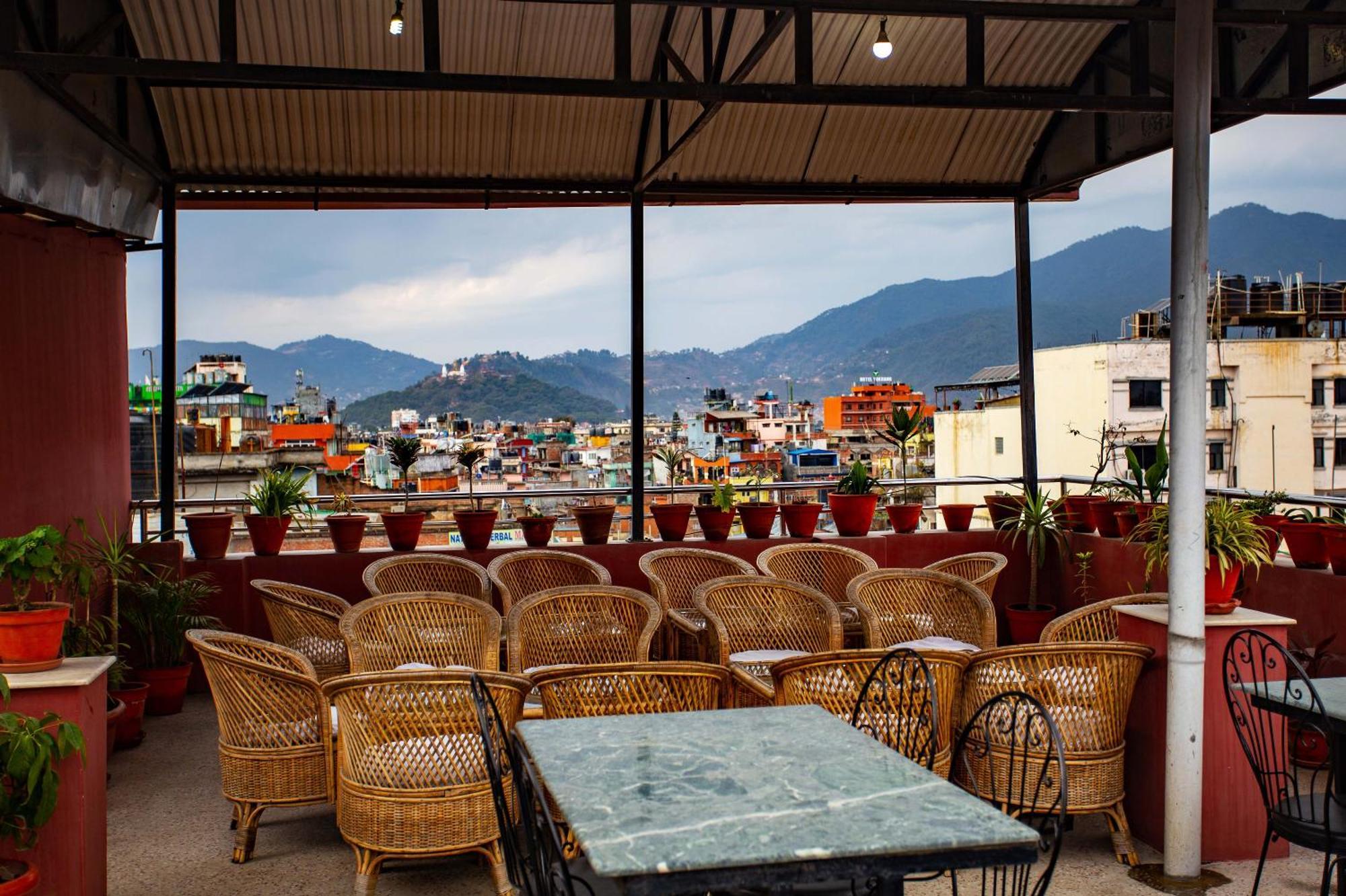 Hotel Jay Suites Kathmandu Exterior foto